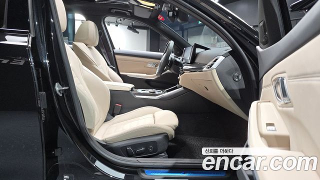 BMW 3-Series M340i Pro