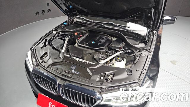 BMW 5-Series 520d Luxury Plus
