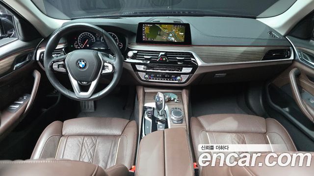 BMW 5-Series 520d Luxury Plus