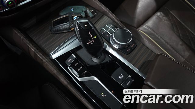 BMW 5-Series 520d Luxury Plus