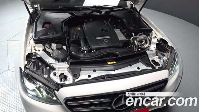 Mercedes-Benz E-Class E250 Avantgarde