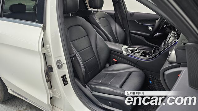 Mercedes-Benz C-Class C220 d 4MATIC Exclusive