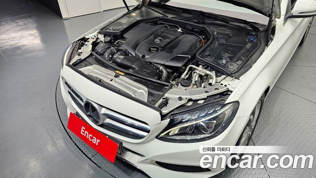 Mercedes-Benz C-Class C220 d Avantgarde
