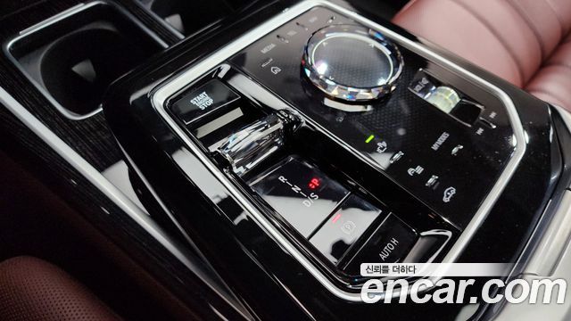 BMW 7-Series 740i xDrive M Sport