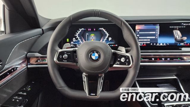 BMW 7-Series 740i xDrive M Sport