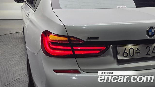 BMW 7-Series 730Ld xDrive M Sport