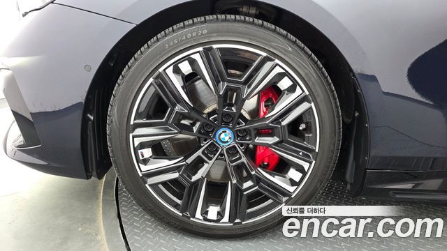 BMW i5 M60 xDrive