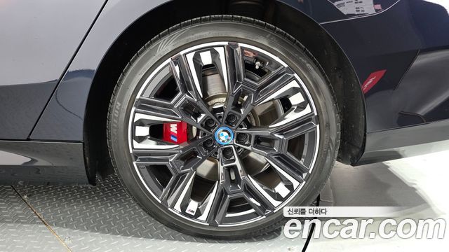 BMW i5 M60 xDrive