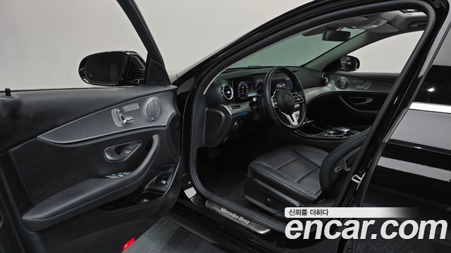 Mercedes-Benz E-Class E300 AMG Line