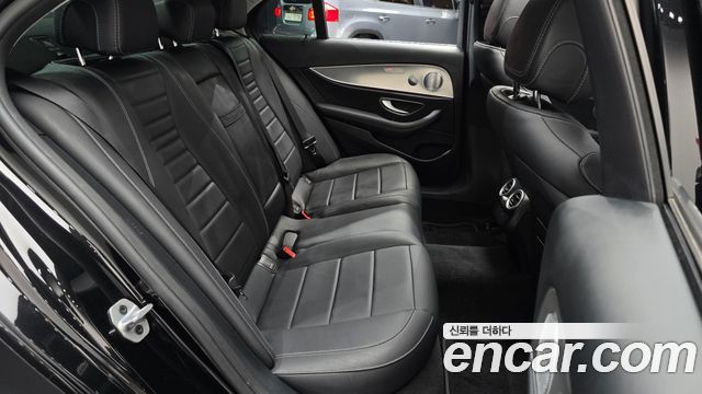 Mercedes-Benz E-Class E300 AMG Line