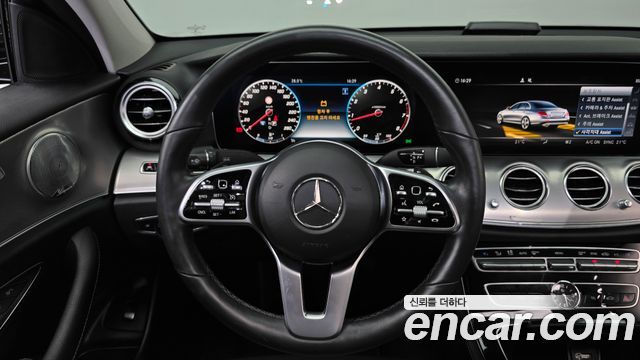Mercedes-Benz E-Class E300 AMG Line