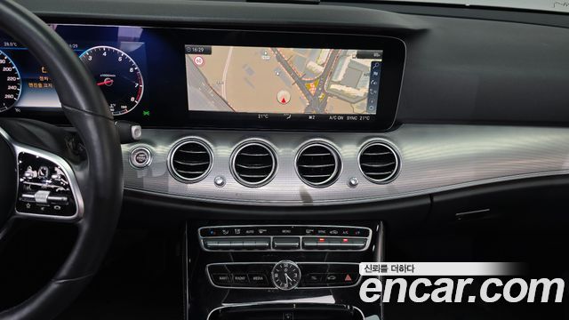 Mercedes-Benz E-Class E300 AMG Line