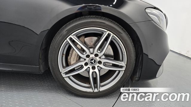 Mercedes-Benz E-Class E300 AMG Line