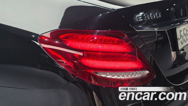 Mercedes-Benz E-Class E300 AMG Line