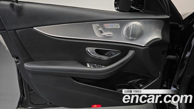 Mercedes-Benz E-Class E300 AMG Line