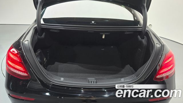 Mercedes-Benz E-Class E300 AMG Line