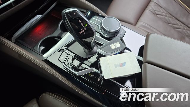 BMW 5-Series 523d M Sport