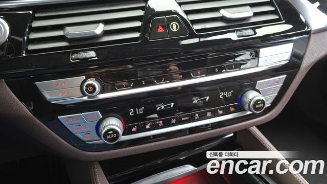 BMW 5-Series 523d M Sport