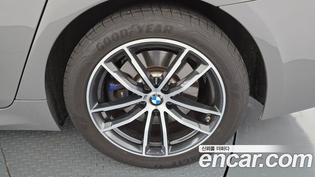 BMW 5-Series 523d M Sport