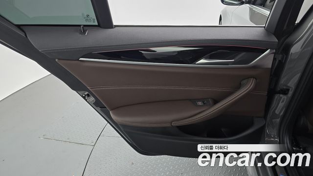 BMW 5-Series 523d M Sport