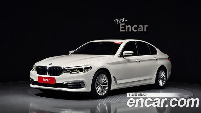 BMW 5-Series 530i xDrive Luxury Plus