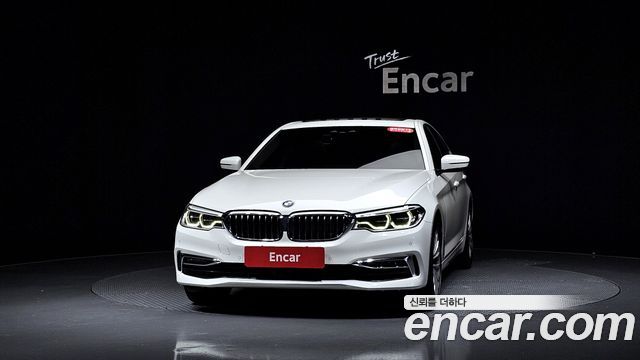 BMW 5-Series 530i xDrive Luxury Plus