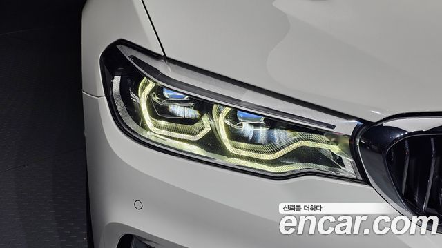 BMW 5-Series 530i xDrive Luxury Plus