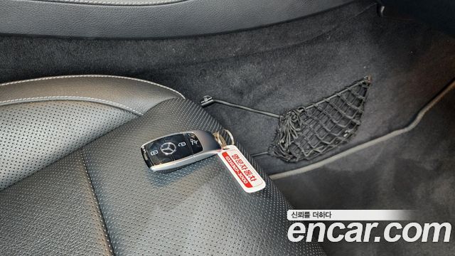 Mercedes-Benz E-Class E300 AMG Line