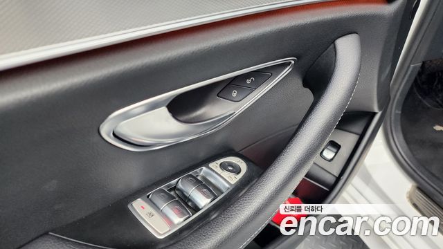Mercedes-Benz E-Class E300 AMG Line