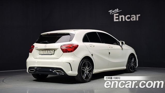 Mercedes-Benz A-Class A200 AMG Line