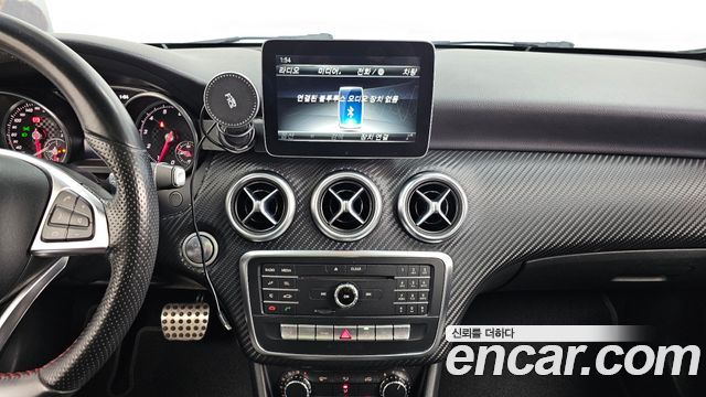 Mercedes-Benz A-Class A200 AMG Line