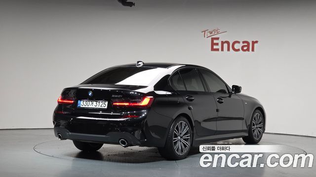BMW 3-Series 320i M Sport