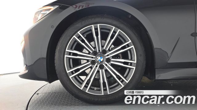 BMW 3-Series 320i M Sport