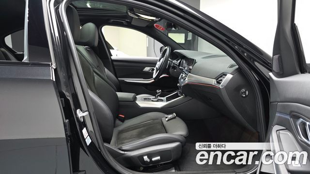 BMW 3-Series 320i M Sport