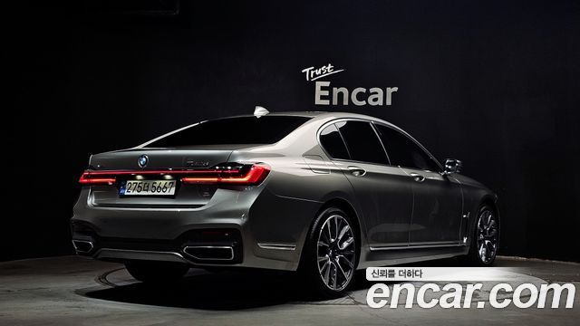 BMW 7-Series 730d xDrive M Sport