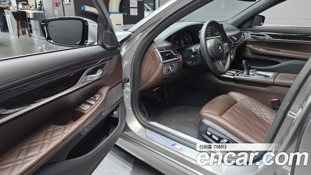 BMW 7-Series 730d xDrive M Sport