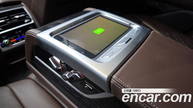 BMW 7-Series 730d xDrive M Sport