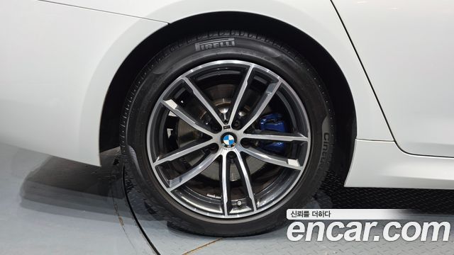 BMW 5-Series 520i M Sport