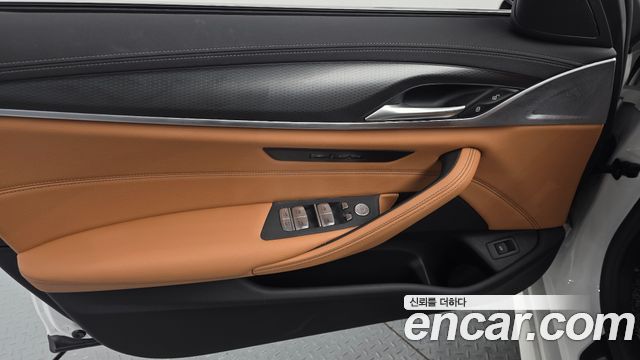 BMW 5-Series 520i M Sport