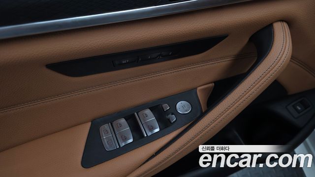BMW 5-Series 520i M Sport