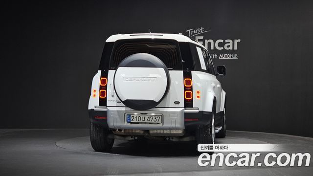 Land Rover Defender 110 D300 HSE
