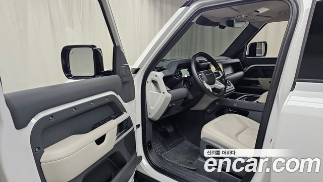 Land Rover Defender 110 D300 HSE