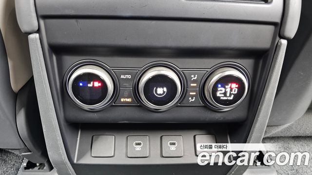 Land Rover Defender 110 D300 HSE