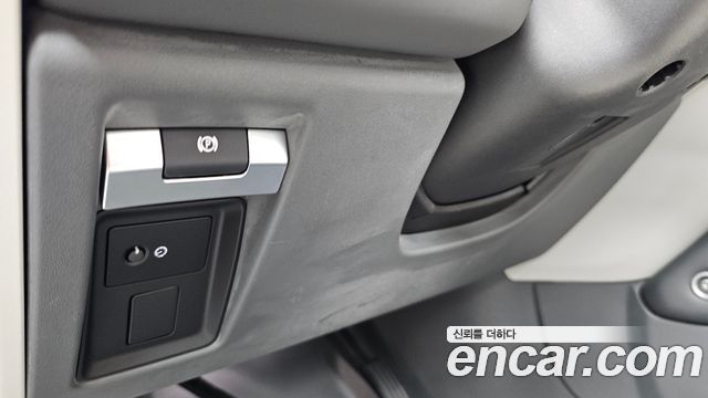 Land Rover Defender 110 D300 HSE