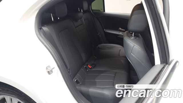 Mercedes-Benz A-Class A220 Hatchback