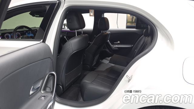 Mercedes-Benz A-Class A220 Hatchback