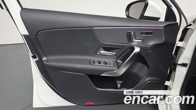 Mercedes-Benz A-Class A220 Hatchback