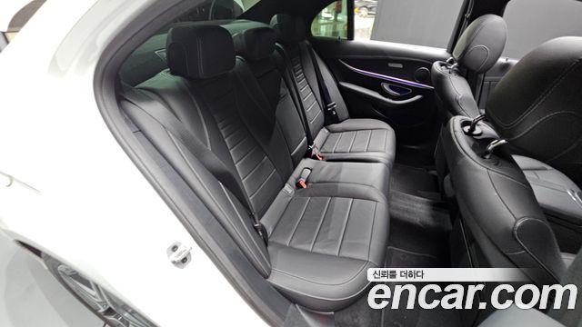 Mercedes-Benz E-Class E250 AMG Line