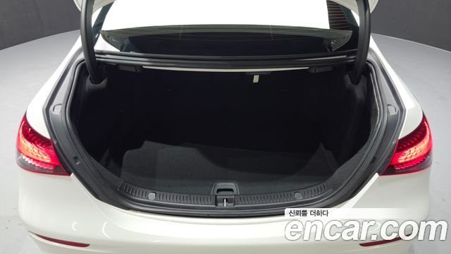 Mercedes-Benz E-Class E250 AMG Line