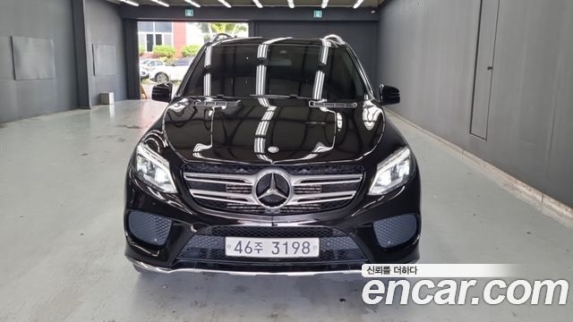 Mercedes-Benz GLE-Class GLE350 d 4MATIC